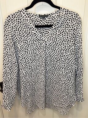 Adrianna Papell Black and White Polka Dot V-Neck Blouse